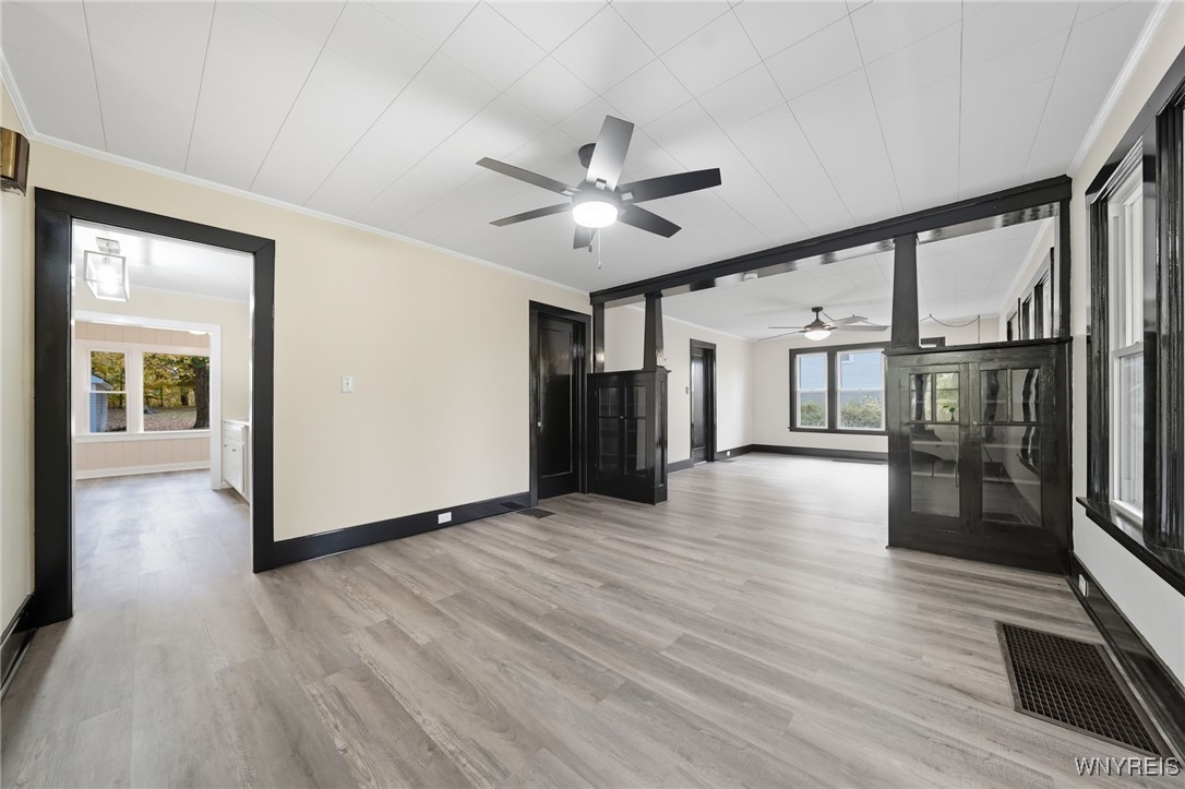 2155 Lakeview Road Lake View, NY 14085 - Photo 10 of 49