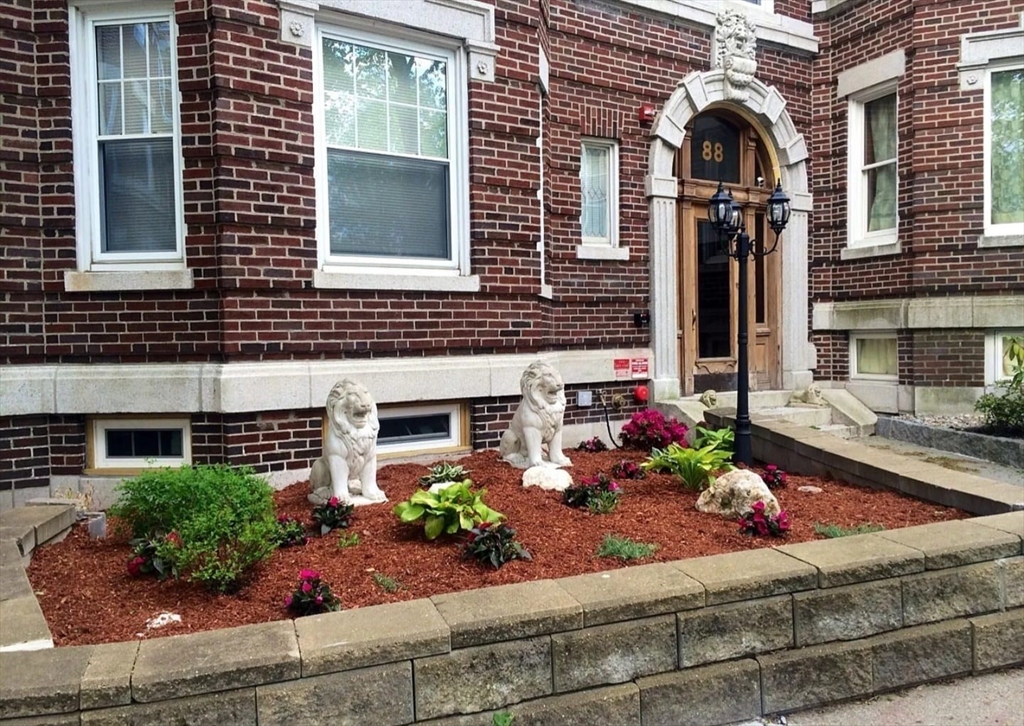 88 Browne Street, Unit 2 Brookline, MA 02446 - Photo 14 of 14