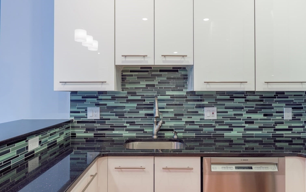 88 Browne Street, Unit 2 Brookline, MA 02446 - Photo 2 of 14