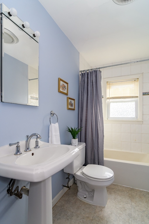 8 Pitts Street Natick, MA 01760 - Photo 17 of 25