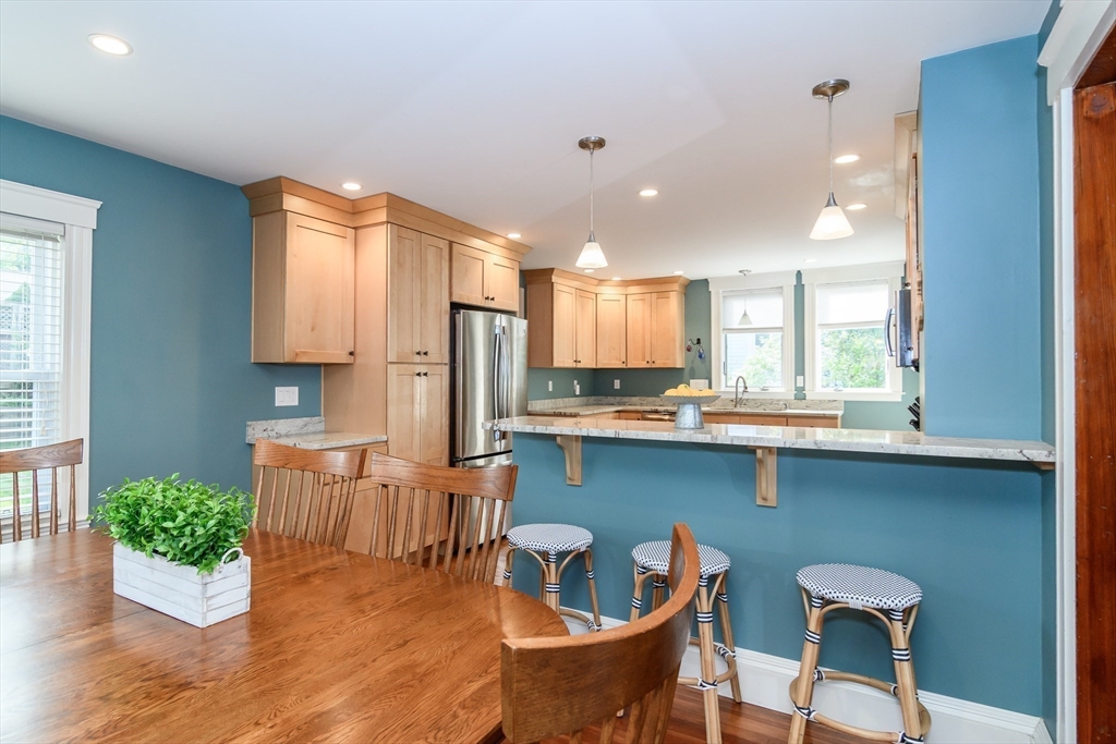 8 Pitts Street Natick, MA 01760 - Photo 3 of 25