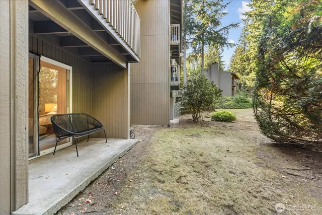 $289,950 | 22107 66th Avenue West, Unit 10D, Mountlake Terrace, WA 98043