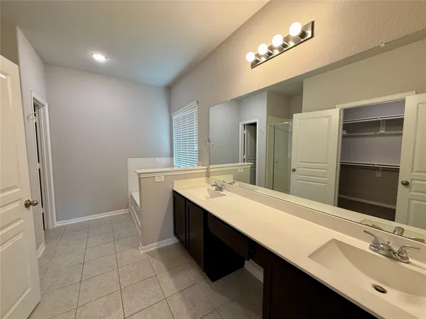 $1,995 | 18665 Legend Oaks Drive, Magnolia, TX 77355