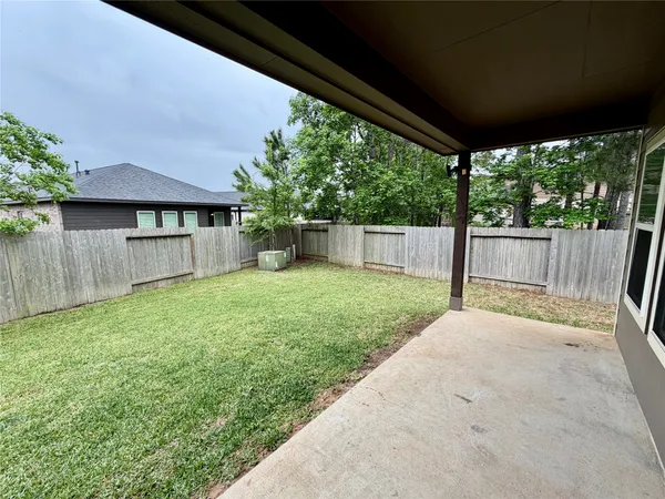 $1,995 | 18665 Legend Oaks Drive, Magnolia, TX 77355