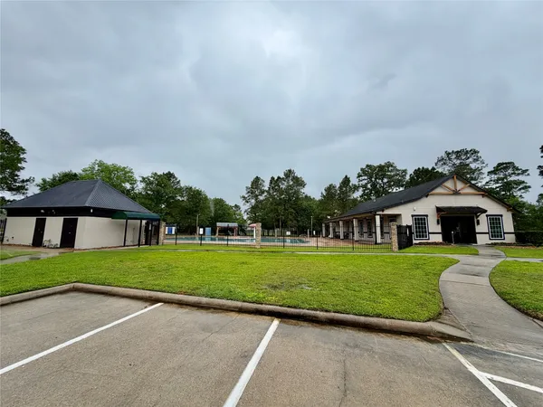 $1,995 | 18665 Legend Oaks Drive, Magnolia, TX 77355