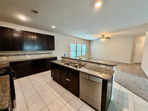 $1,995 | 18665 Legend Oaks Drive, Magnolia, TX 77355