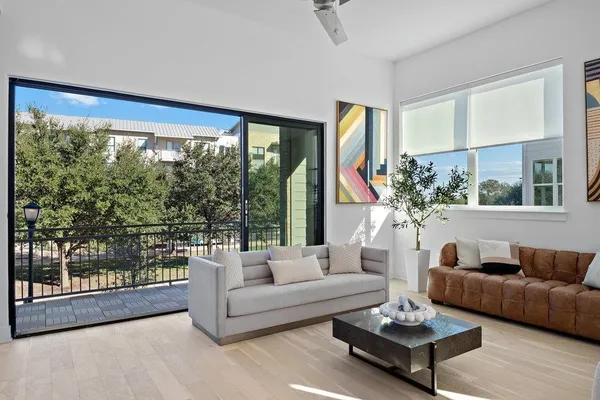 $929,999 | 3814 Berkman Drive, Austin, TX 78723