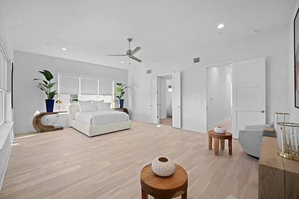 $929,999 | 3814 Berkman Drive, Austin, TX 78723