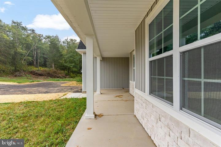1267 Fulton Road Hedgesville, WV 25427 - Photo 28 of 41 Gallery Image 28