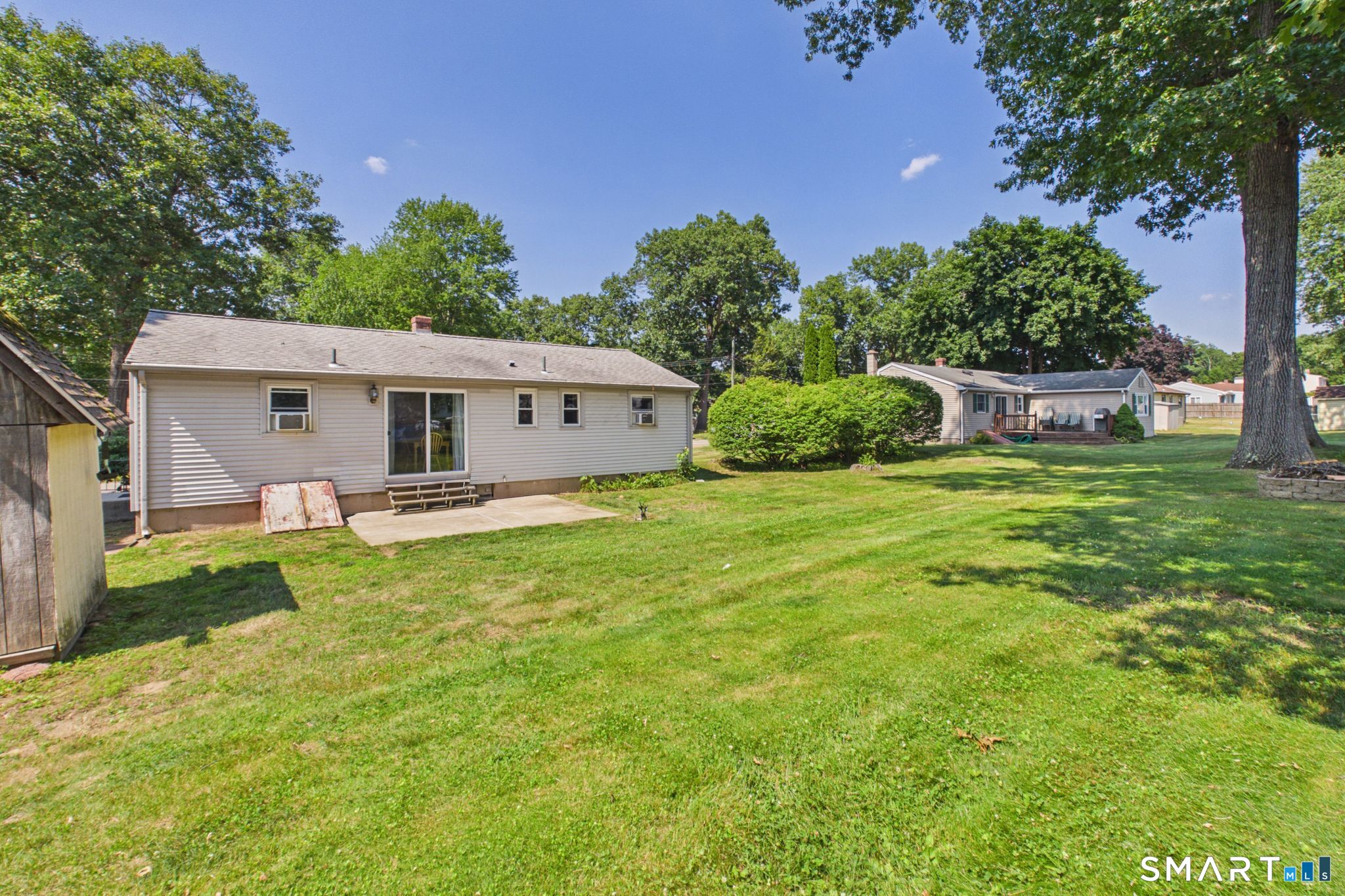 15 Gary Road Enfield, CT 06082 - Photo 24 of 28