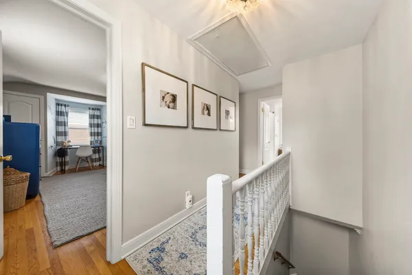 $750,000 | 260 Chesterfield Avenue, Glen Ellyn, IL 60137