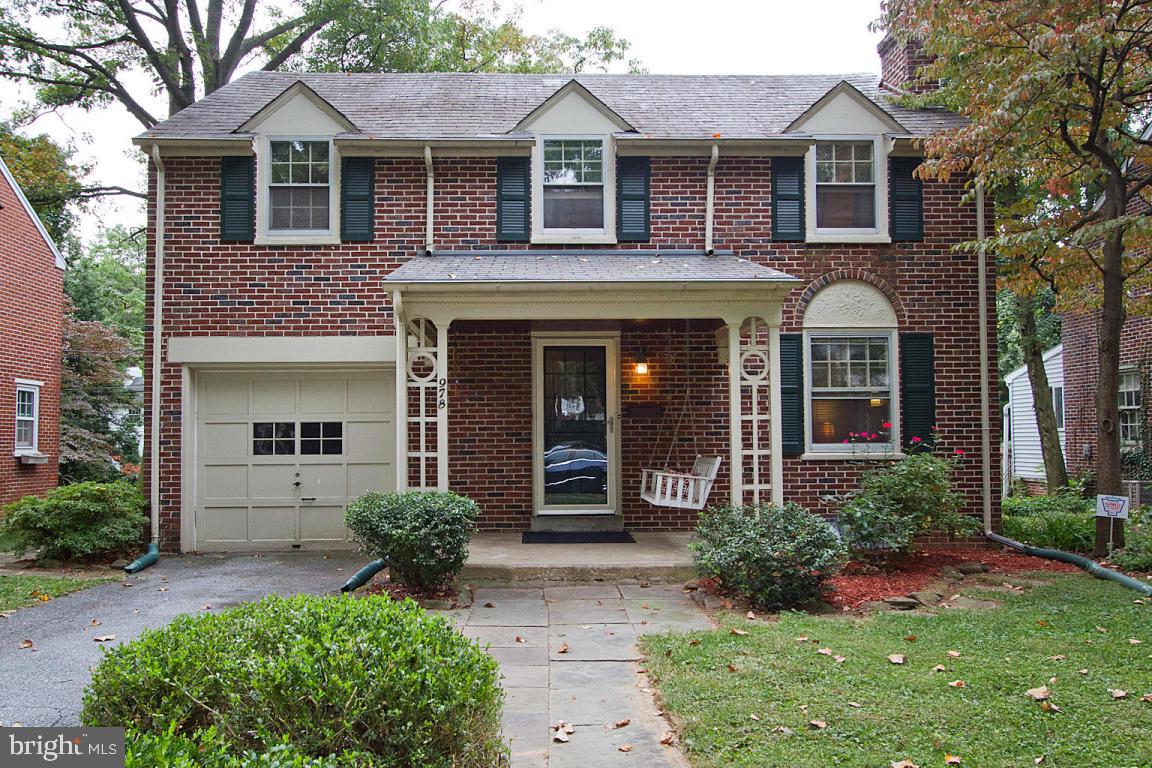 978 Pleasure Road Lancaster, PA 17601 - Photo 1 of 43 Gallery Image 1