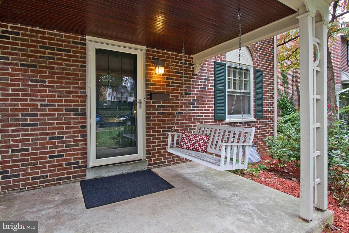 978 Pleasure Road Lancaster, PA 17601 - Photo 4 of 43 Gallery Image 4