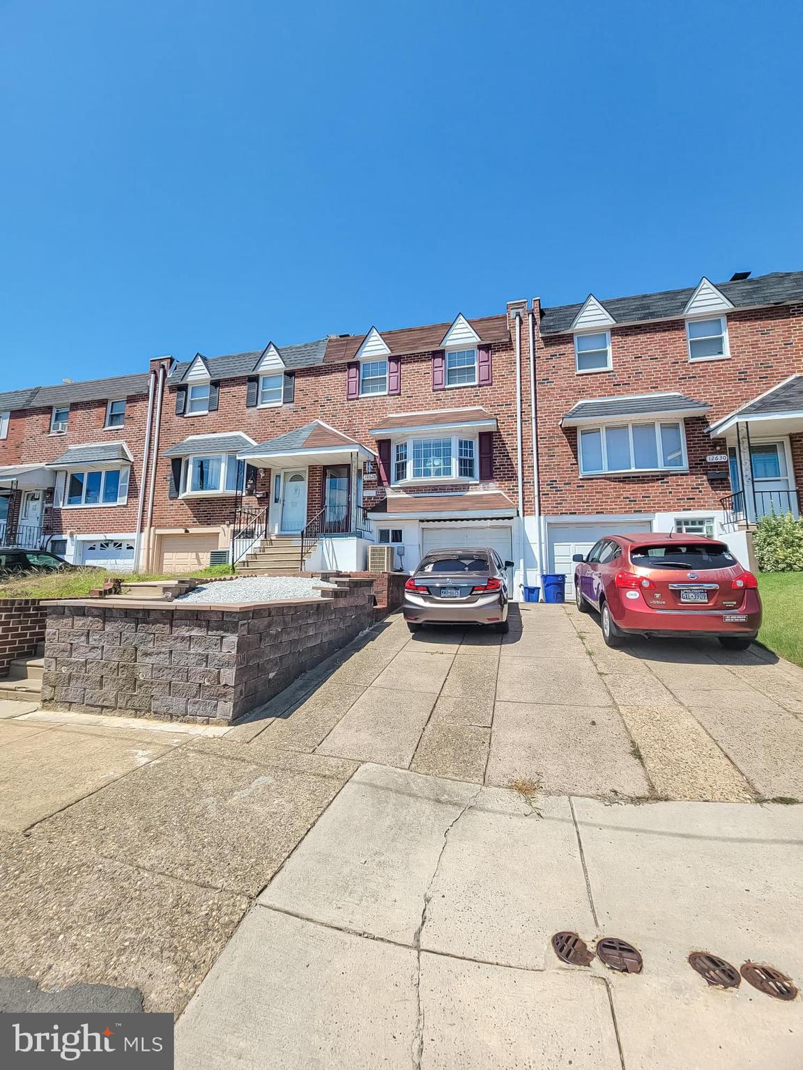 a car parked in front of building
