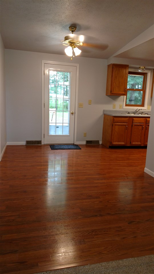 2383 West Perry Road Ligonier, IN 46767 - Photo 11 of 32
