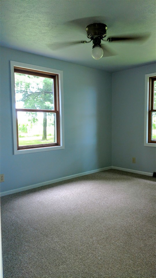 2383 West Perry Road Ligonier, IN 46767 - Photo 6 of 32