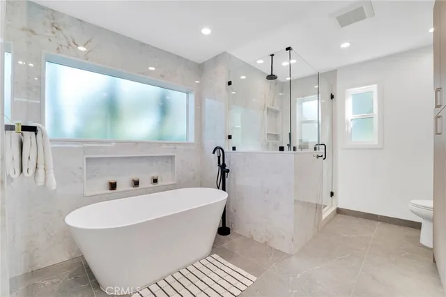 $2,390,000 | 17165 Midwood Drive, Granada Hills, CA 91344