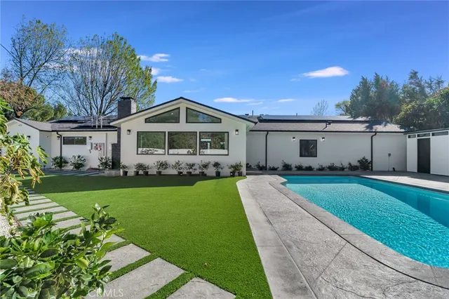 $2,390,000 | 17165 Midwood Drive, Granada Hills, CA 91344