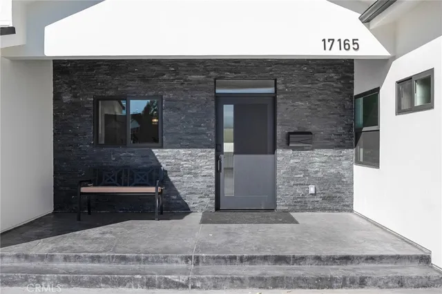 $2,390,000 | 17165 Midwood Drive, Granada Hills, CA 91344