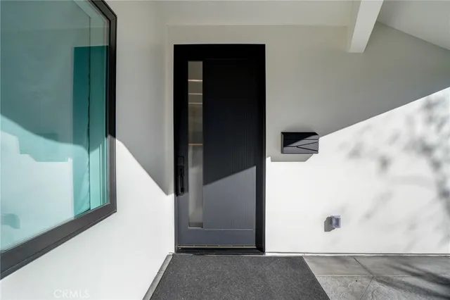 $2,390,000 | 17165 Midwood Drive, Granada Hills, CA 91344