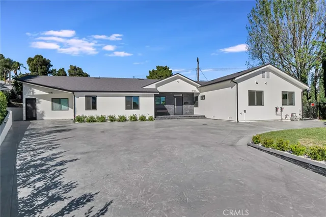 $2,390,000 | 17165 Midwood Drive, Granada Hills, CA 91344