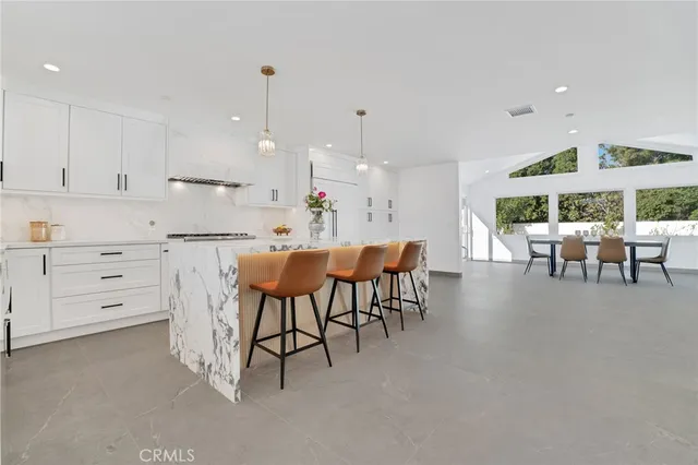 $2,390,000 | 17165 Midwood Drive, Granada Hills, CA 91344