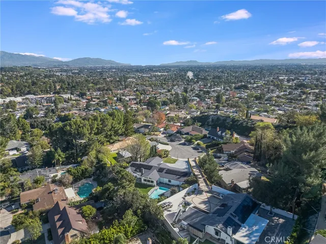 $2,390,000 | 17165 Midwood Drive, Granada Hills, CA 91344