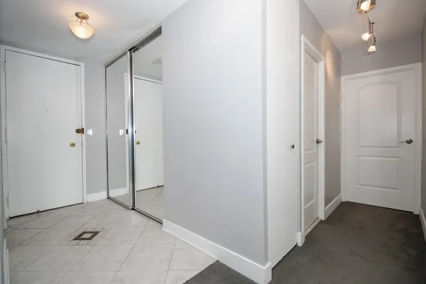 $2,750 | 6007 North Sheridan Road, Unit 32C, Chicago, IL 60660