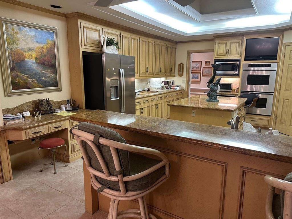 5321 Bent Tree Drive Dallas, TX 75248 - Photo 3 of 9 a very nice looking kitchen with a large window