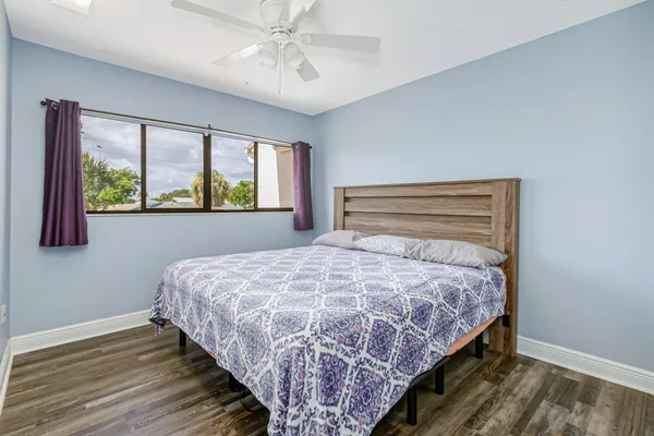 $398,900 | 517 Summerset Court, Indian Harbour Beach, FL 32937