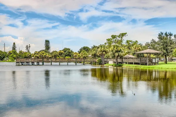 $398,900 | 517 Summerset Court, Indian Harbour Beach, FL 32937