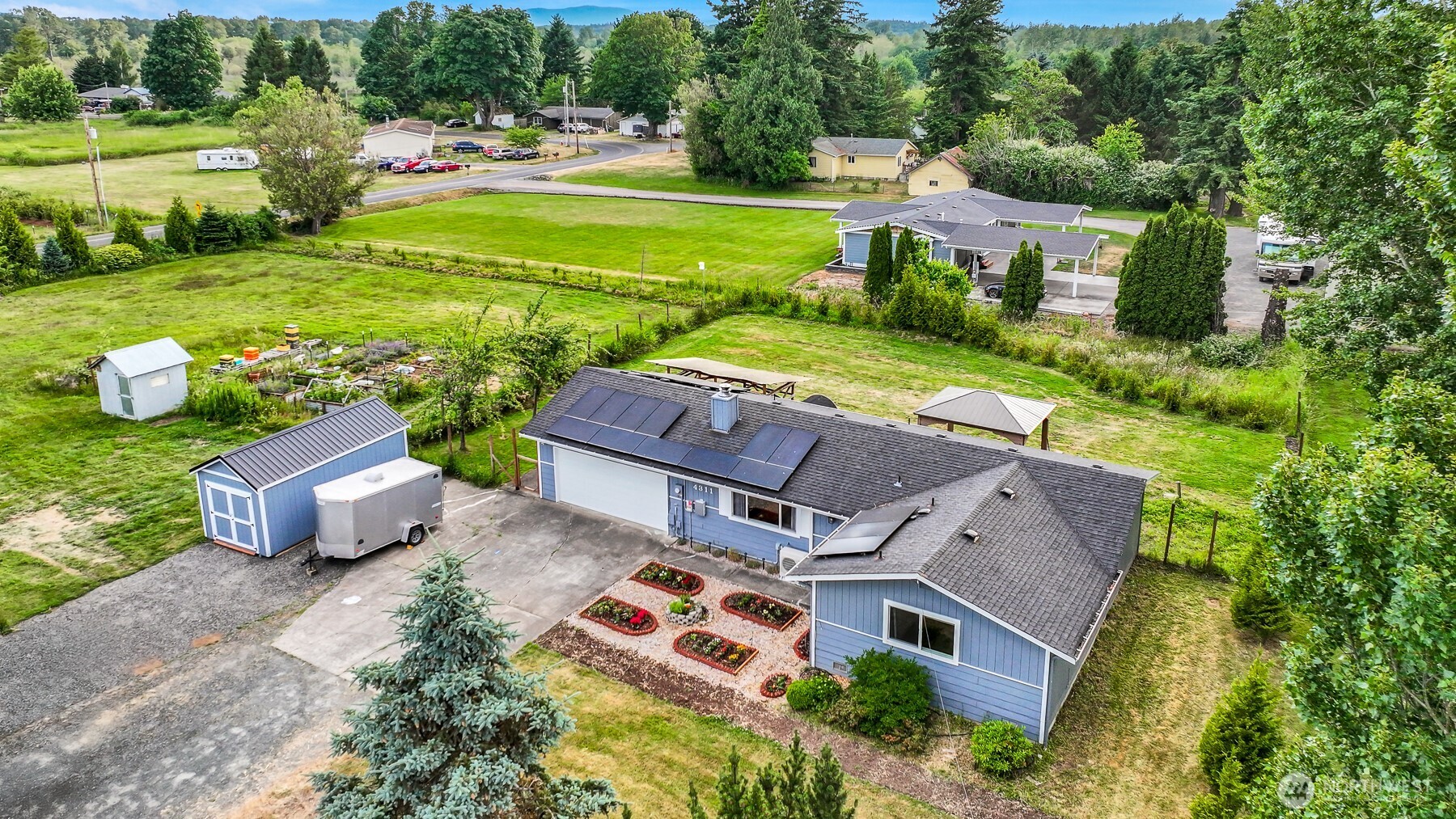 4311 Rural Avenue Bellingham, WA 98226 - Photo 1 of 37