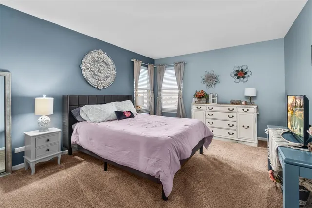 $549,900 | 509 Moorfield Avenue, North Aurora, IL 60542