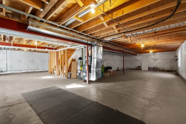 $549,900 | 509 Moorfield Avenue, North Aurora, IL 60542