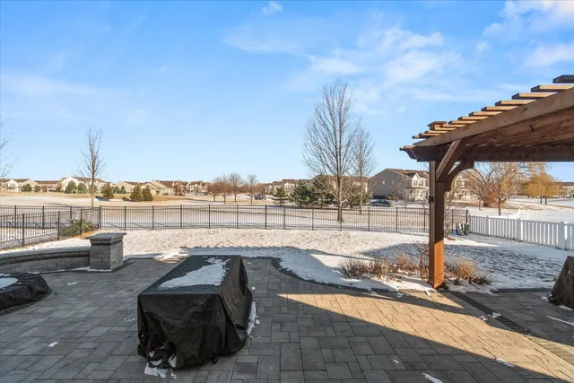 $549,900 | 509 Moorfield Avenue, North Aurora, IL 60542