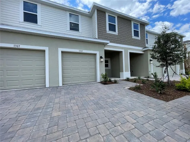 $379,000 | 1309 Axel Graeson Avenue, Kissimmee, FL 34744