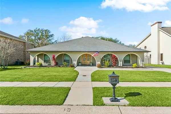 $639,999 | 33 Shenandoah Street, Kenner, LA 70065