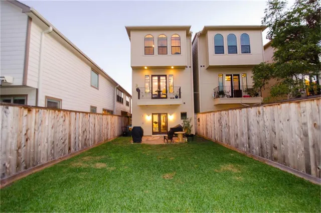 $3,000 | 5312 Inker Street, Unit A, Houston, TX 77007