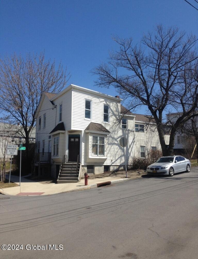 353 Maxon Road Schenectady, NY 12308 - Photo 3 of 6 attachment (1) (Medium)