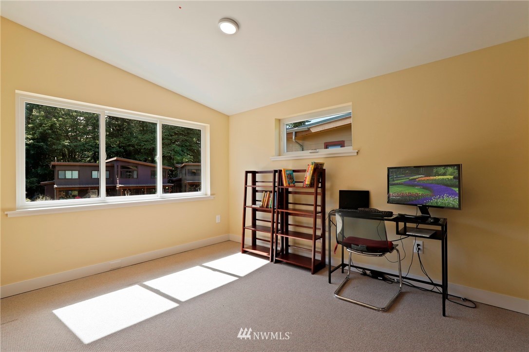 1402 194th Street Southeast, Unit 12 Bothell, WA 98012 - Photo 26 of 40 Gallery Image 26