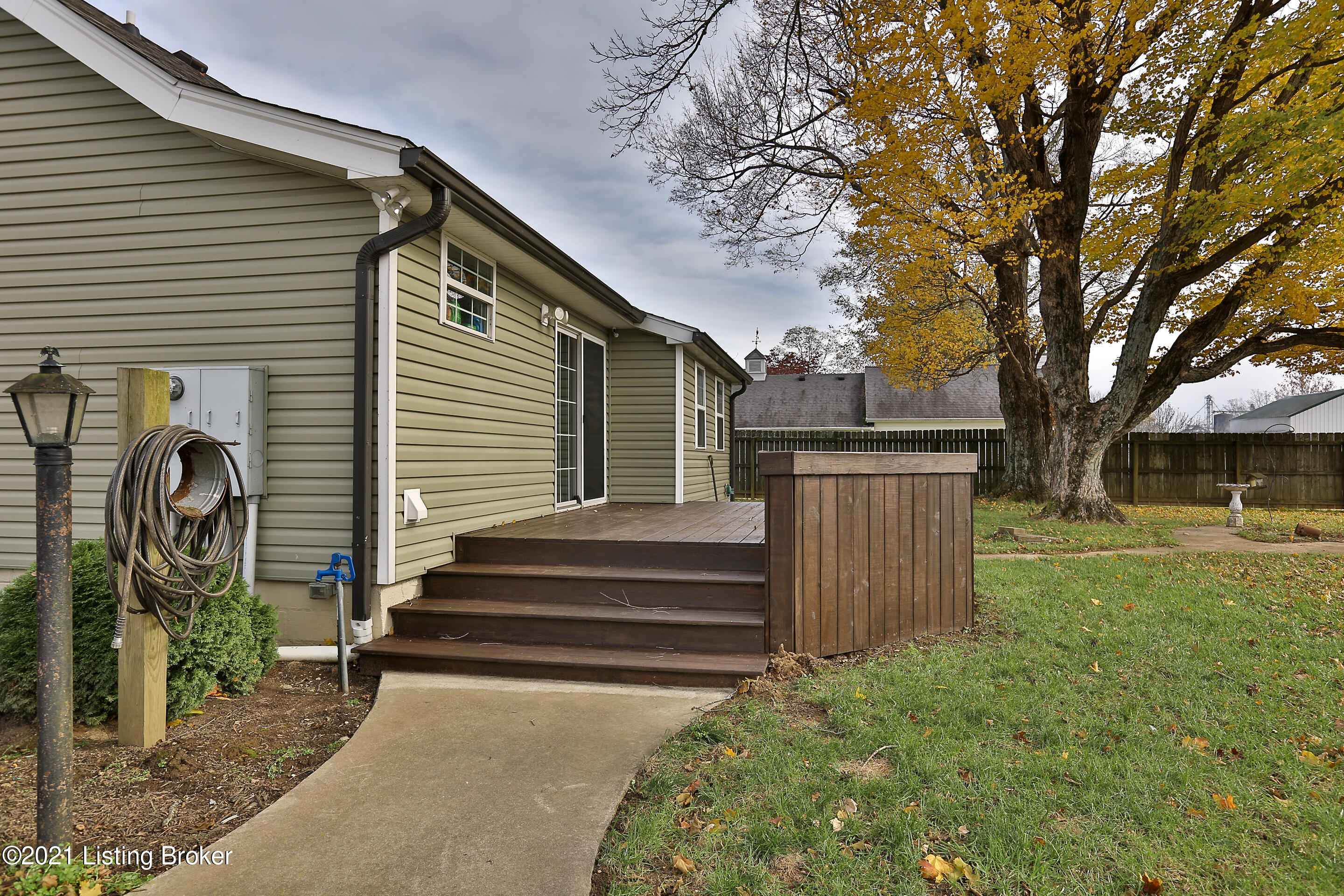 4467 Bagdad Road Bagdad, KY 40003 - Photo 26 of 32 CT6C9577