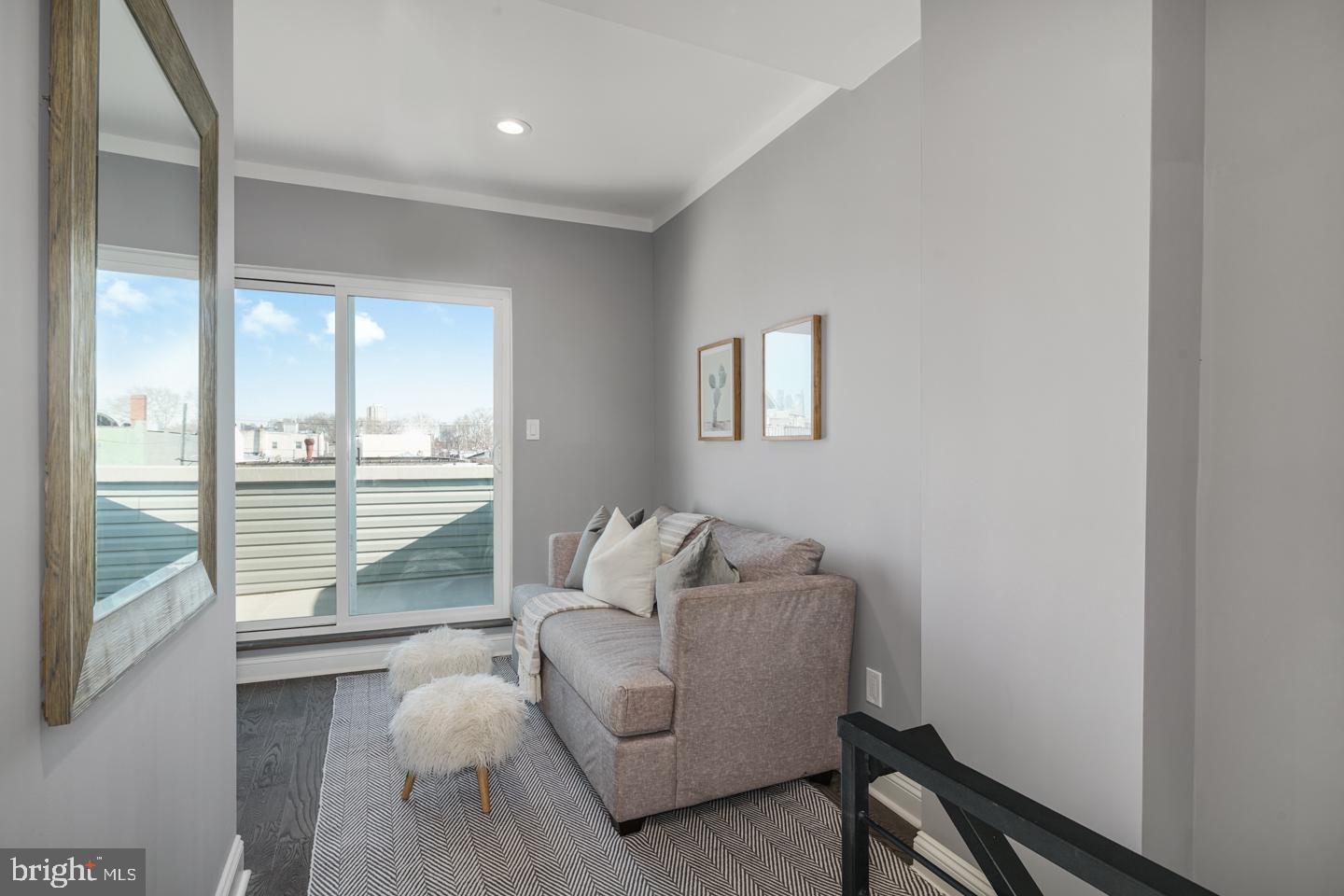 307 Sigel Street Philadelphia, PA 19148 - Photo 14 of 24