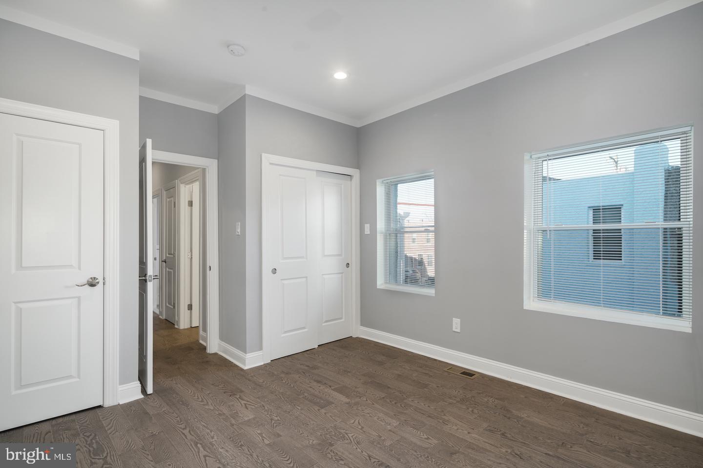 307 Sigel Street Philadelphia, PA 19148 - Photo 21 of 24