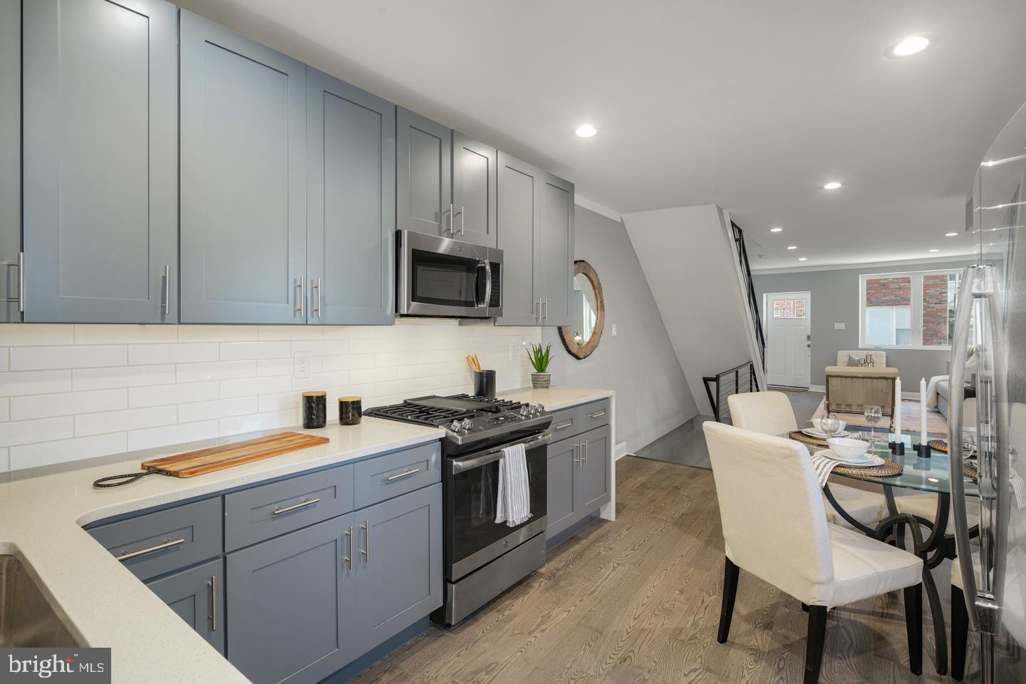 307 Sigel Street Philadelphia, PA 19148 - Photo 7 of 24