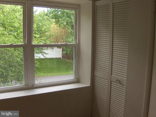 17410 Hoskinson Road Poolesville, MD 20837 - Photo 15 of 27 Bedroom