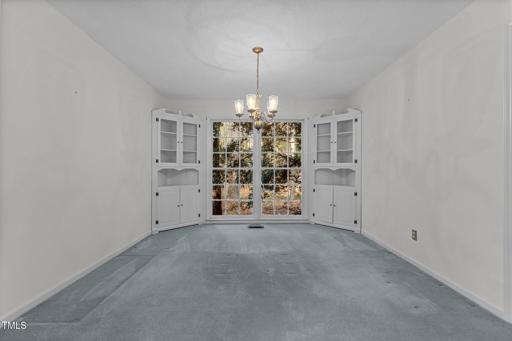 2438 Springview Trail Chapel Hill, NC 27514 - Photo 5 of 27 10-web-or-mls-IMGL8750