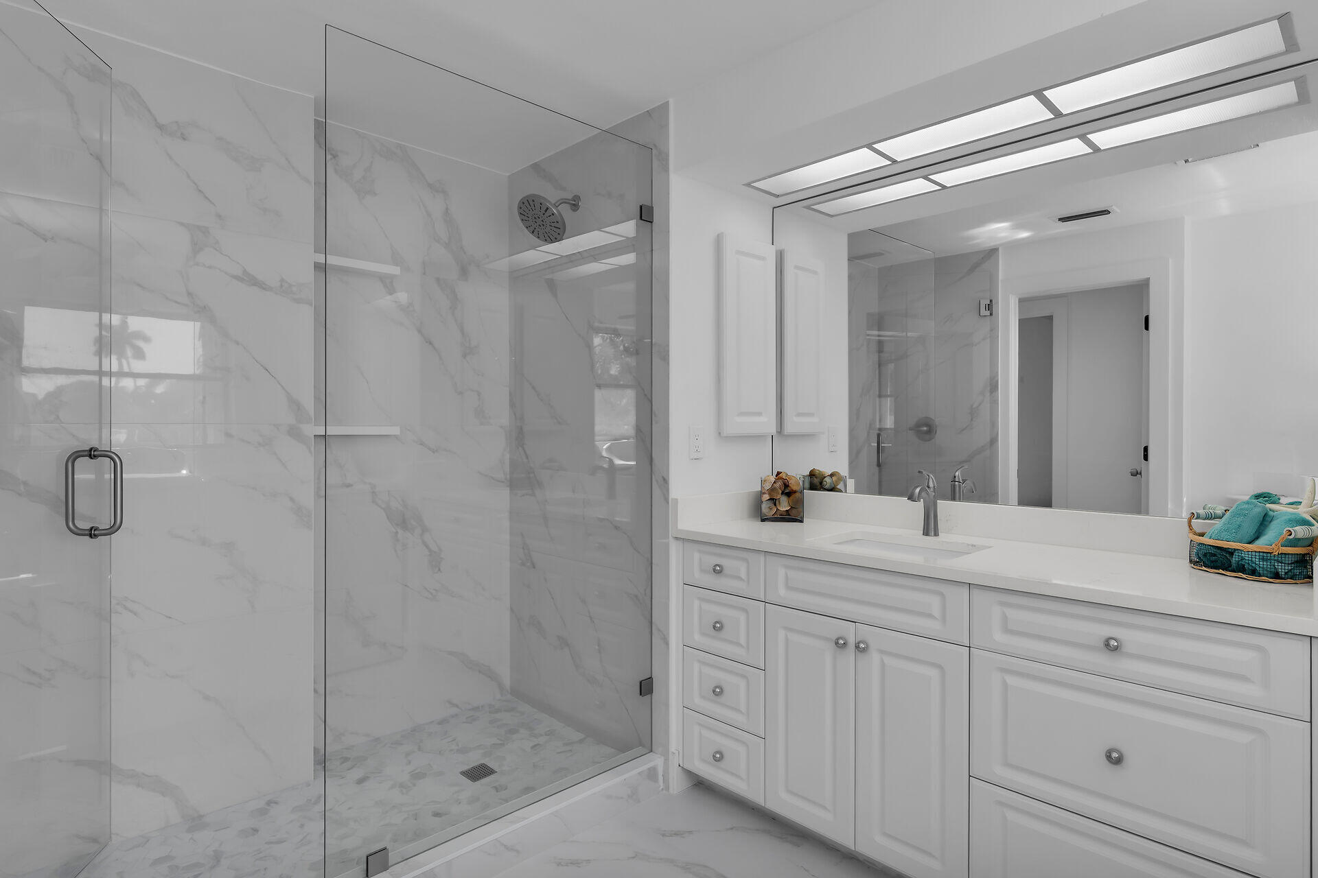 178 Torrey Pines Point Naples, FL 34113 - Photo 22 of 48 virtual-tour-361344-32