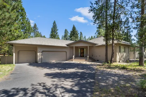 $998,000 | 58042 Siskin Lane, Sunriver, OR 97707
