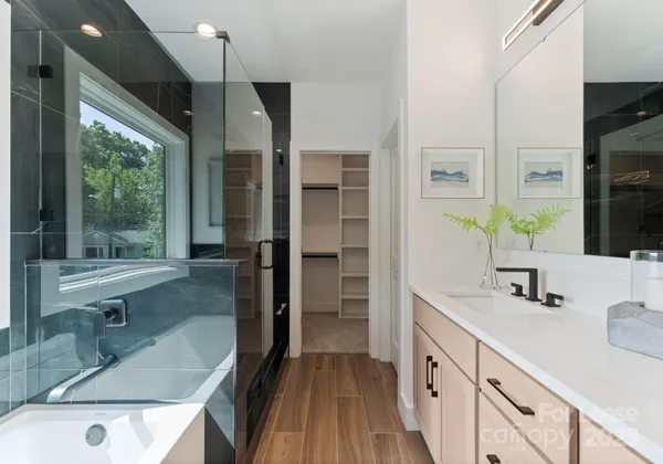 a view of an empty walk in closet