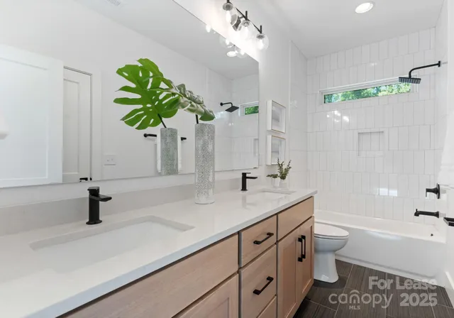 $3,200 | 2008 St John Street, Charlotte, NC 28216